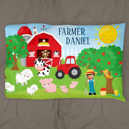 Cute Cartoon Barnyard Animals, Farmer en Tractor Kussensloop