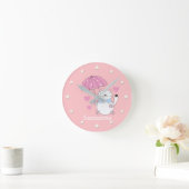 Cute cartoon cat met paraplu ronde klok (Huis)