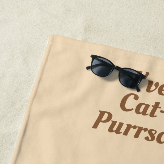 Cute Cartoon Cat Pun Naam Beach Towel toevoegen Strandlaken (In situ)