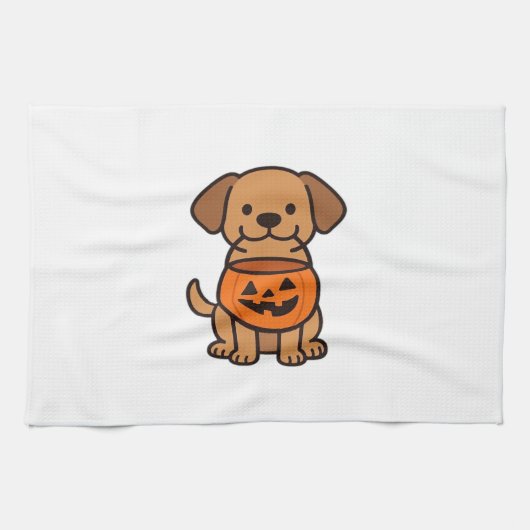 Cute Cartoon Dog Trick-or-Treating Classic T-Shirt Theedoek (Horizontaal)