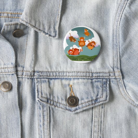 Cute Cartoon Floating Highland Koe Button Badge (In situ)