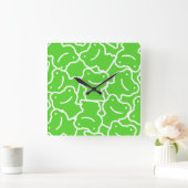 Cute Cartoon Frogs Pattern Green and White Vierkante Klok (Huis)