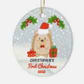 Cute Cartoon Hedégel Baby's eerste kerstfoto Keramisch Ornament (Links)