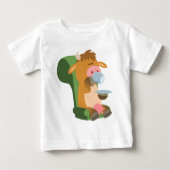 Cute Cartoon Koe en Nice Cuppa Baby T-Shirt (Voorkant)