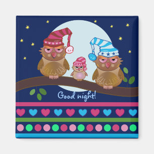 Cute cartoon magnet met slaperige Owl familie