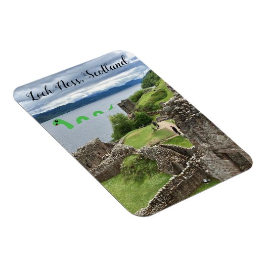 Cute Cartoon Nessie Loch Ness Monster, Schotland Magneet (Rechterzijde)