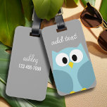 Cute Cartoon Owl - Blue and Grey Custom Name Bagagelabel<br><div class="desc">Een moderne en eenvoudige uil met trendy kleuren. U kunt een naam,  een monogram of een andere douanetekst toevoegen. Als u de kunst rond moet bewegen,  klik op de aanpassingsknoop om veranderingen aan te brengen.</div>