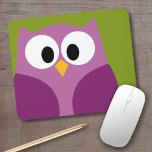 Cute Cartoon Owl met Bright kleuren Big Eyes Muismat<br><div class="desc">Dankzij heldere,  trendy kleuren en een moderne tekening staat deze mousepad er uit!</div>