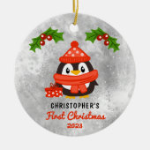 Cute Cartoon Penguin Baby's eerste kerstfoto Keramisch Ornament (Voorkant)