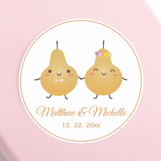 Cute Cartoon Perfect Pear Couple Wedding Favor Ronde Sticker