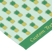 Cute Cartoon Pineapple Tropical Hawaiian Pattern Korte Tafelloper (Hoek)