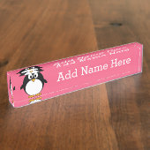 Cute Cartoon pinguin Illustratie Hot Pink Black Naambordje (Zijkant)