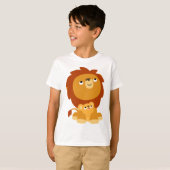 Cute Cartoon Protected Lion & Cub Kinder T-Shirt (Voorkant volledig)