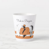 Cute Cartoon Pumpkin Penguin Funny Halloween Latte Mok (Voorkant)