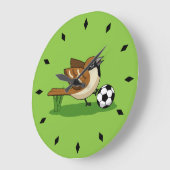 Cute Cartoon Sparrow Pplay Soccer Grote Klok (Hoek)
