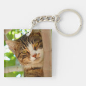 Cute Cat die een boom klimt Sleutelhanger (Achterkant)