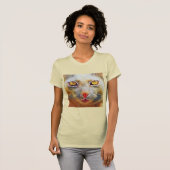 Cute Cat Golden Eyes T-Shirt (Voorkant volledig)