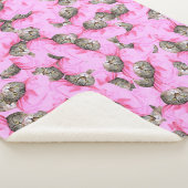 Cute Cat in een roze Pet Patroon Random Sherpa Deken (3/4)