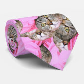 Cute Cat in een roze Pet Patroon Random Stropdas (Opgerold)
