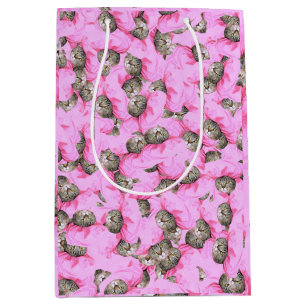 Cute Cat in een roze Pet Pattern Wrapping Paper Medium Cadeauzakje