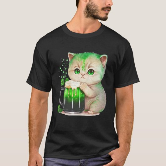 Cute Cat Loves Beer St Patrick s Day Cat T-shirt (Voorkant)
