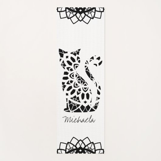 Cute Cat Mandala Name Girly Black Yogamat (Voorkant)