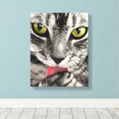 Cute Cat Portrait. Canvas afdrukken personaliseren (Insitu (Houten vloer))