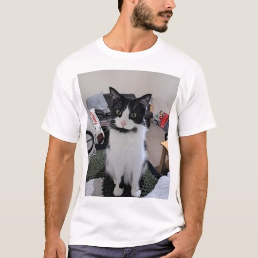 Cute cat T-Shirt (Voorkant)
