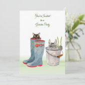 Cute Cats in de Garden Party Kaart (Staand voorkant)