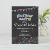 Cute Chalkboard Girls Birthday Party Invitation Kaart (Staand voorkant)