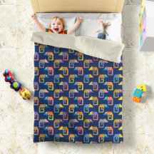 Cute Chameleon Pattern on Blue