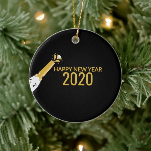 Cute Champagne Bottle and Happy New Year 2020 Keramisch Ornament (Boom)