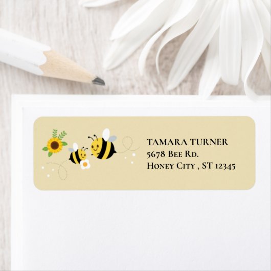 Cute Characters Mammie-to-Bee Baby shower Etiket (Insitu)