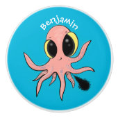 Cute, cheeky baby octopus cartoon keramische knop (Voorkant)