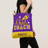 Cute Cheer Coach, gepersonaliseerd Paars en geel Tote Bag (Dichtbij)