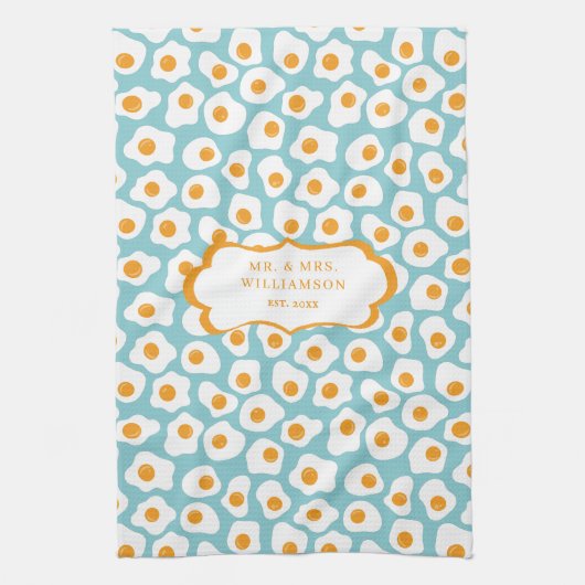 Cute Cheerful Eggs Pattern | Monogram Tea Towel Theedoek (Verticaal)