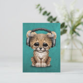 Cute Cheetah Cub Dj die hoofdtelefoons op blauw dr Briefkaart (Staand voorkant)