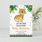 Cute cheetah verjaardagsuitnodiging kaart (Staand voorkant)