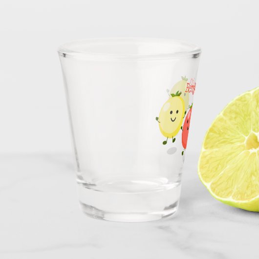 Cute cherry tomaten cartoon illustratie shot glas (Links)