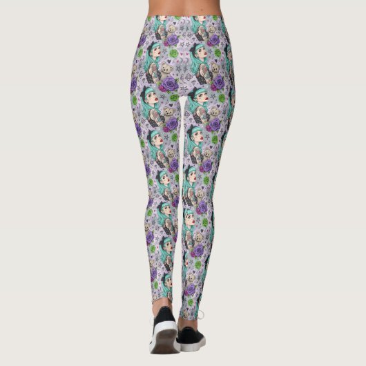 Cute Chibi Girl & Floral Pattern Leggings (Achterkant)