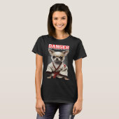 cute chihuahua dog knows Karate T-shirt (Voorkant volledig)