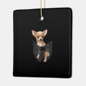 Cute Chihuahua in uw zakkerst Keramisch Ornament (Links)