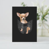 Cute Chihuahua in uw zakkerst RSVP Kaartje (Staand voorkant)