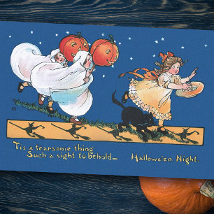 Cute  Children sprak 's nachts over Halloween Tissuepapier