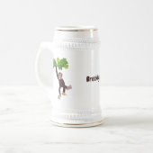 Cute chimpansee in oerwoud hangende cartoon bierpul (Voorkant links)