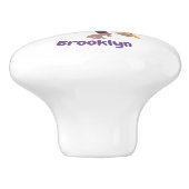 Cute chimpansee in oerwoud hangende cartoon keramische knop (Zijkant)