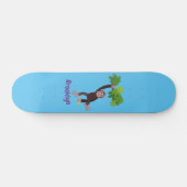 Cute chimpansee in oerwoud hangende cartoon persoonlijk skateboard (Horizontaal)
