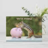 Cute Chipmunk met Funny Money Piggy Bank Afbeeldin Kaart (Staand voorkant)