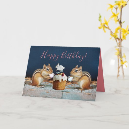 Cute Chipmunks Sharing Birthday Cake and Coffee Kaart (Gele Bloem)