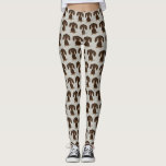 Cute Chocolate Dachshunds Patroon | Wiener Dogs Leggings<br><div class="desc">Show van je liefde voor wiener-honden in comfort en stijl met deze Dachshunds-leggings. Kute patterned print, perfect voor de gym, yoga of een relaxerende avond met uw Doxie aan uw kant. Oorspronkelijke tekening van een gladde chocolade Dachshund. Deze nieuwe leggings maken een leuk cadeau voor hondenliefhebbers. Bezoek Jenn's Doodle World...</div>
